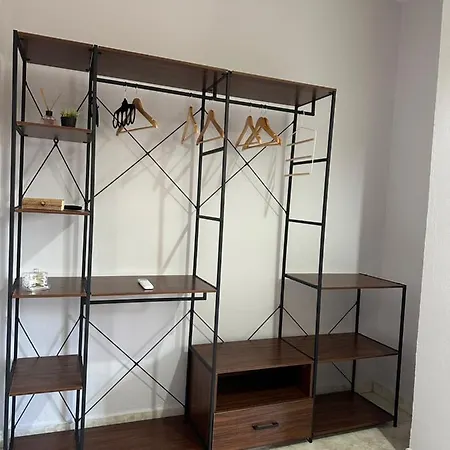 Apartment Cozy And Spacios In Ish Blloku Tirana
